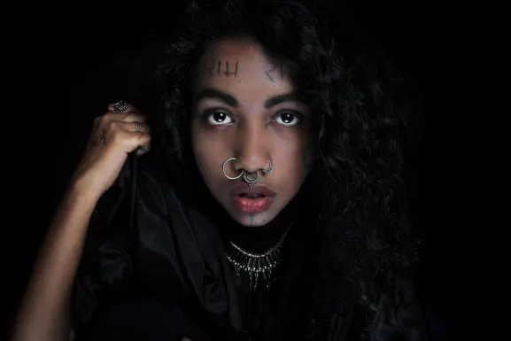 Kaszinó Queen Spins Támogatás